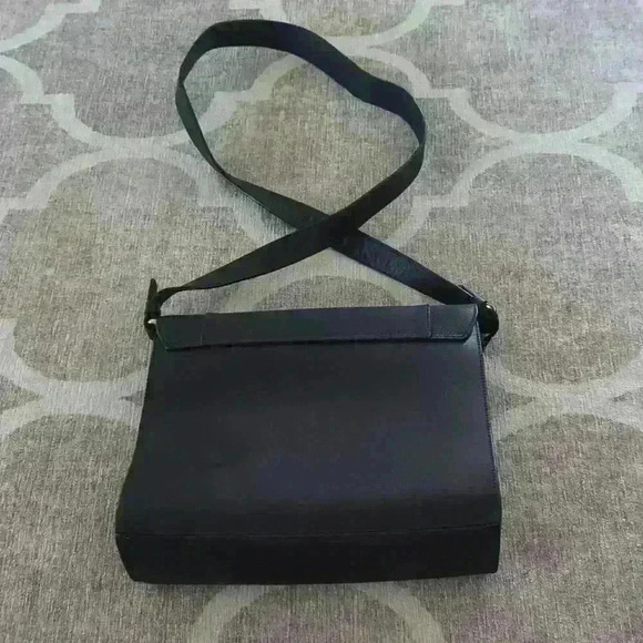 NWT Black Leather Crossbody Purse - Palm Leaf Applique made of Mayan Palms - Picture 5 of 10